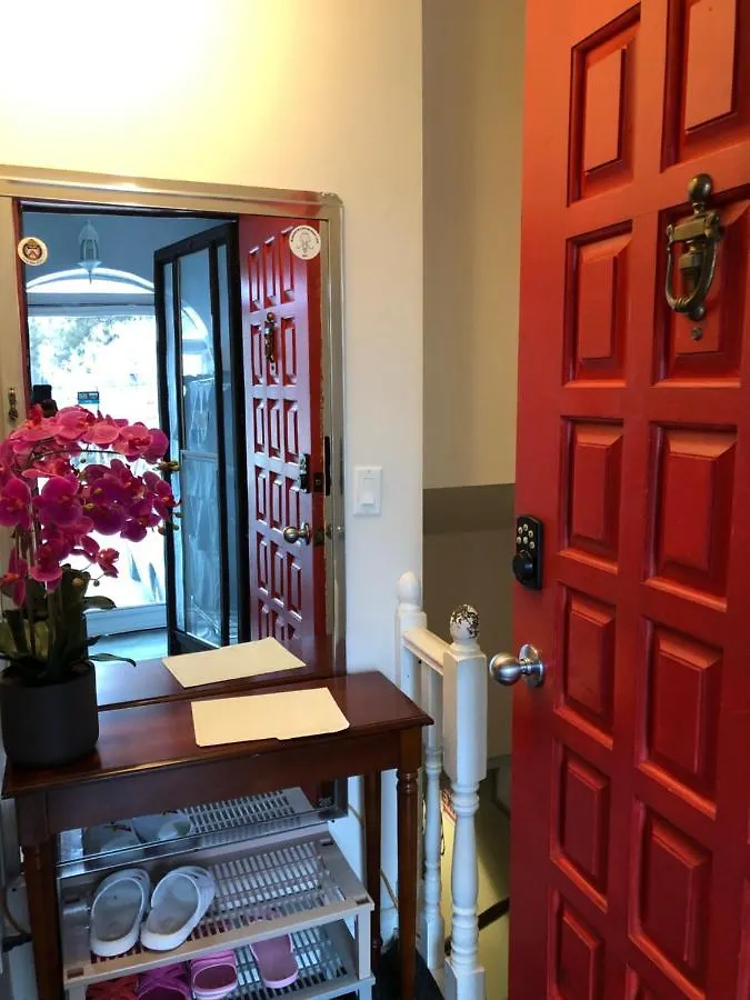 Angelina'S House Apartment Toronto Homestay